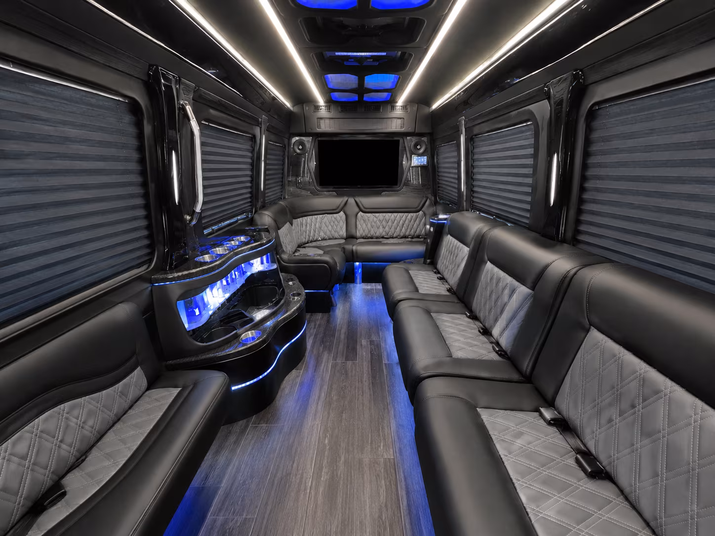 overland park custom day trip and driving tour bus rentals